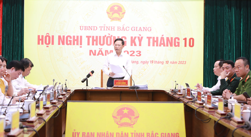 Quang cảnh phiên họp.