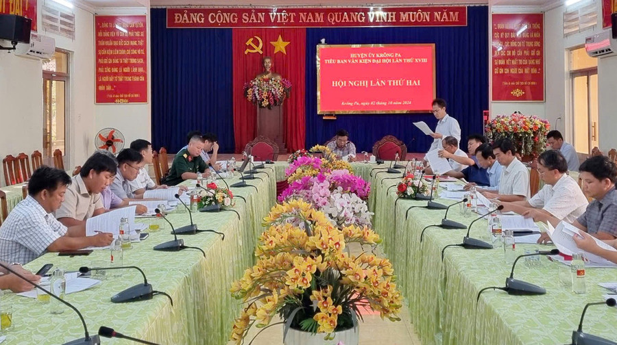 huyen-uy-krong-pa-to-chuc-hoi-nghi-chuan-bi-cho-cong-tac-dai-hoi-dang-bo-huyen-khoa-xiii-nhiem-ky-2025-2030.jpg