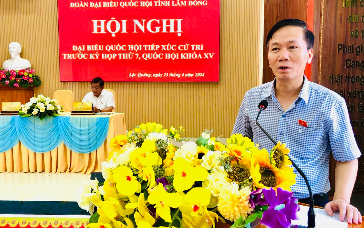 Phó Chủ nhiệm Ủy ban Xã hội của Quốc hội Lâm Văn Đoan tiếp thu, giải trình những kiến nghị của cử tri 