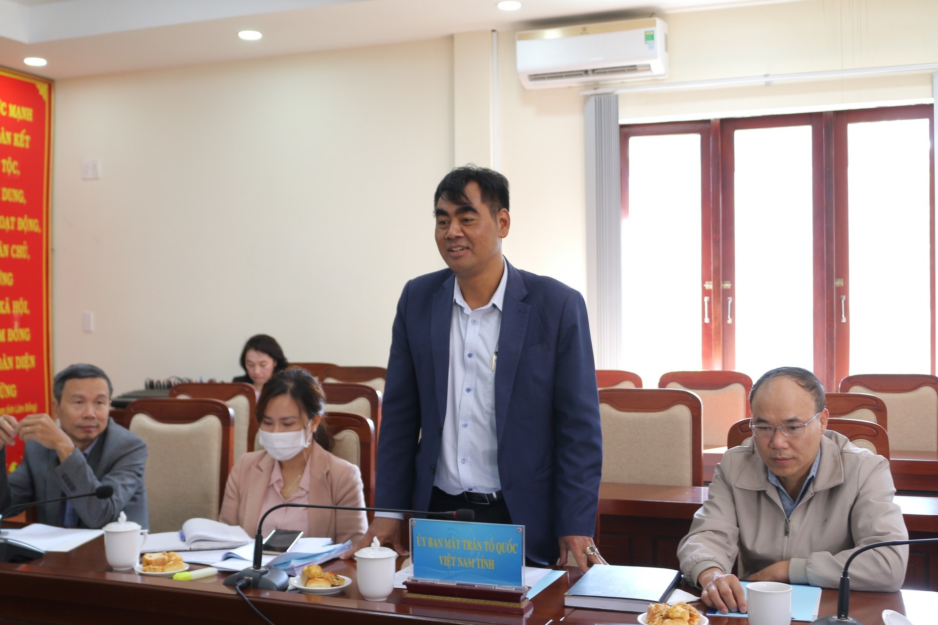 Đại diện Ủy ban MTTQ Việt Nam tỉnh góp ý thêm về các hoạt động chào mừng kỷ niệm 70 năm chiến thắng Điện Biên Phủ