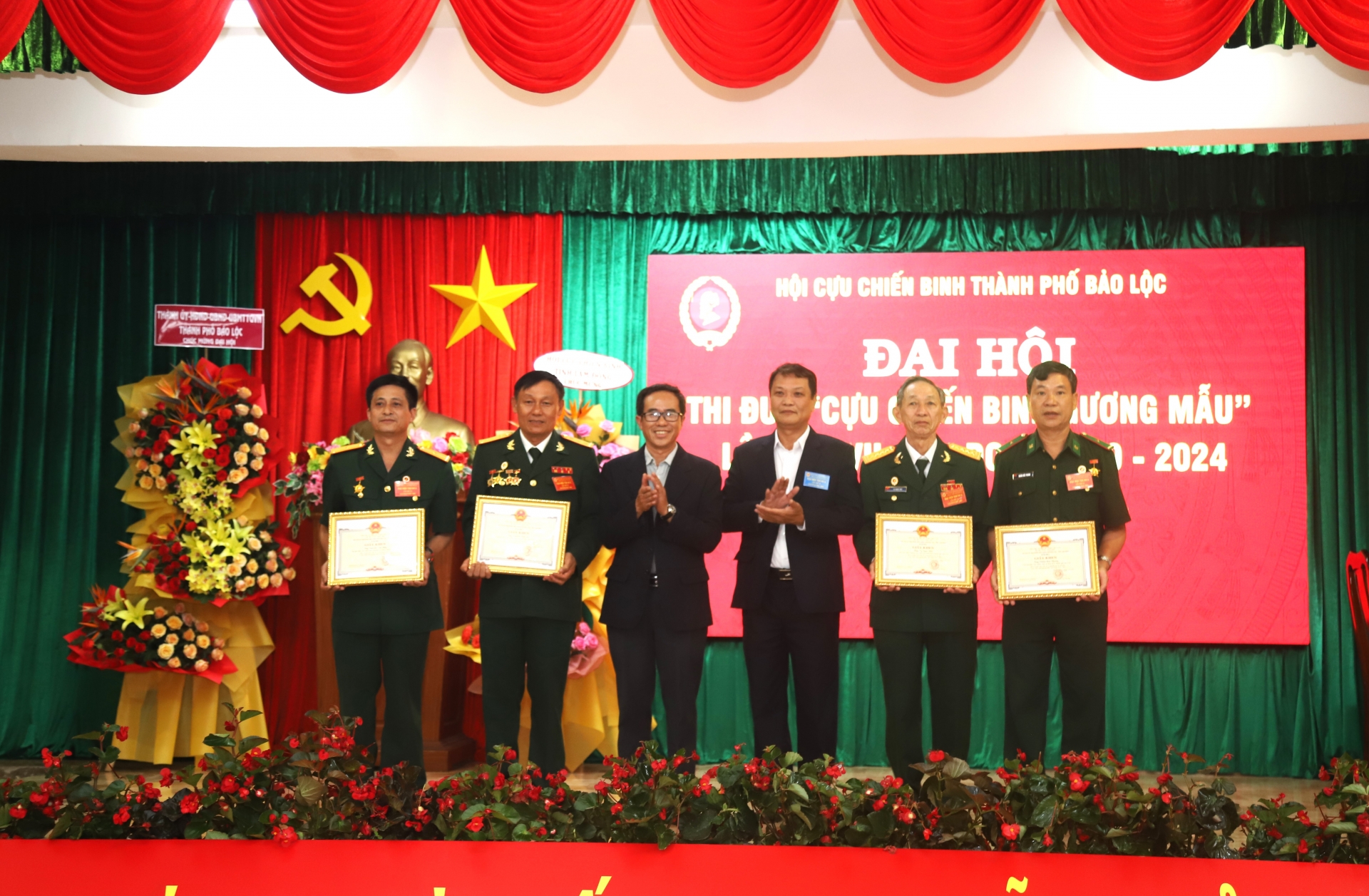Các cá nhân nhận khen thưởng của UBND TP Bảo Lộc