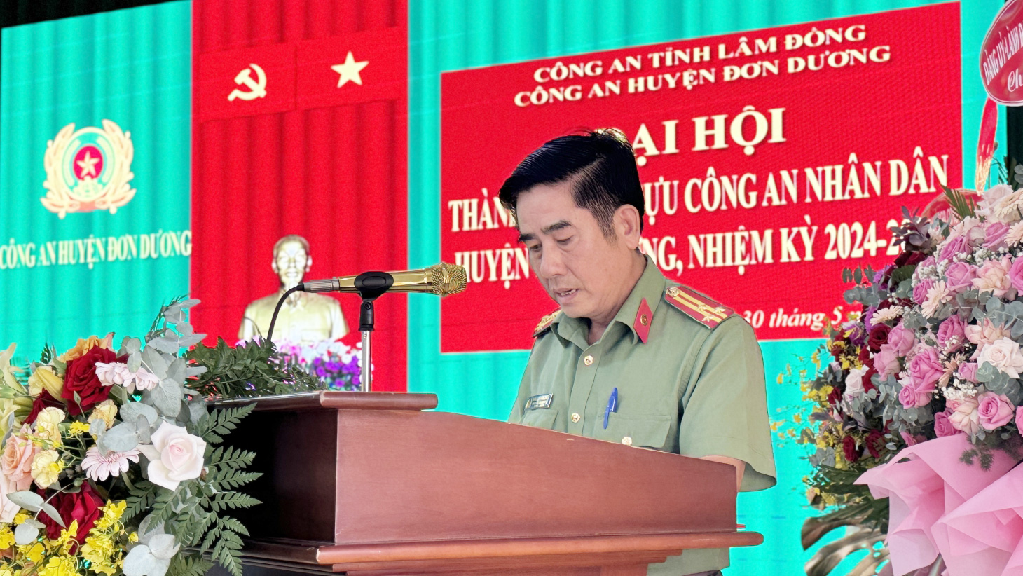 Lãnh đạo Công an huyện Đơn Dương công bố quyết định thành lập Hội Cựu CAND huyện Đơn Dương