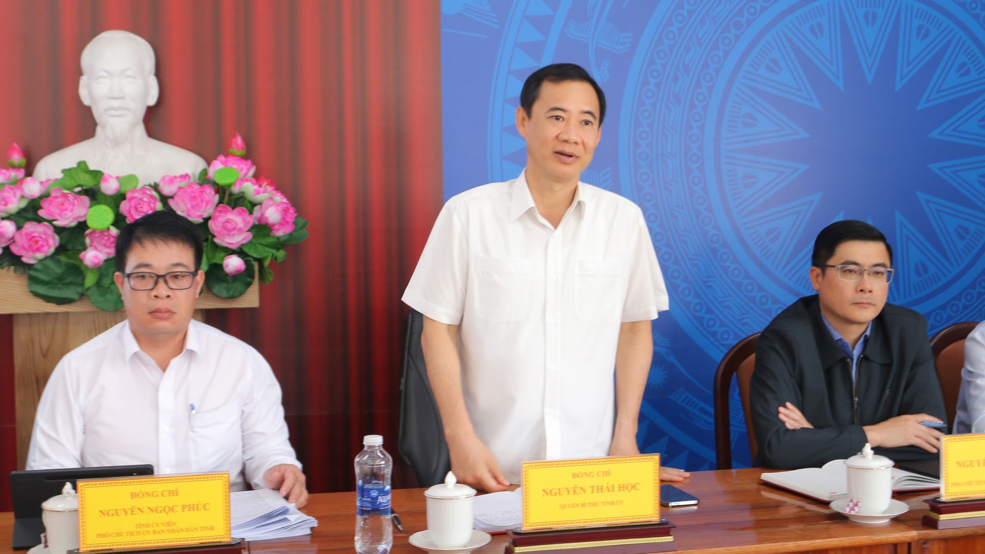 Đồng chí Nguyễn Thái Học - Quyền Bí thư Tỉnh ủy phát biểu tại buổi tiếp công dân