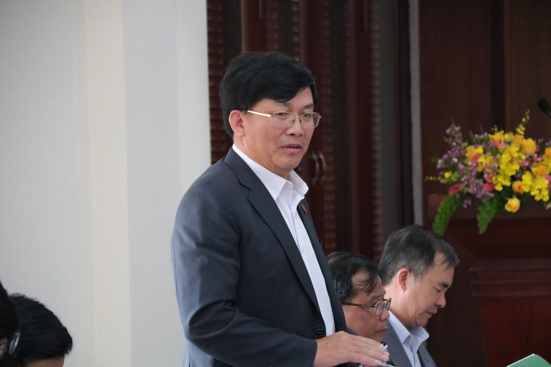 Đồng chí Hoàng Thanh Hải - Bí thư Đảng ủy Khối các cơ quan tỉnh ý kiến tại Hội nghị