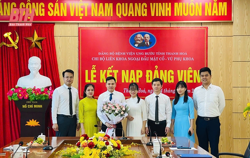 Đảng bộ Bệnh viện Ung bướu Thanh Hóa quan tâm công tác phát triển đảng viên