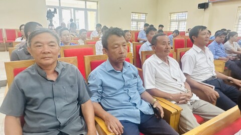 Đại biểu HĐND tỉnh tiếp xúc cử tri đơn vị bầu cử số 18