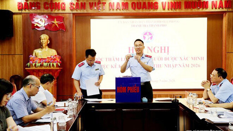 Nghiêm kỷ luật để giữ vững niềm tin