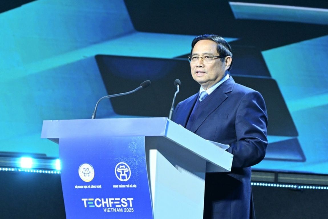 Thủ tướng: Phát triển năng lực công nghệ trong nước là con đường tất yếu