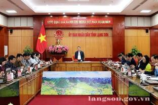 Đồng chí Đoàn Thanh Sơn, Phó Chủ tịch UBND tỉnh chủ trì họp xem xét, đánh giá kết quả thực hiện các nhiệm vụ theo Nghị quyết số 57-NQ/TW, ngày 22/12/2024 của Bộ Chính trị và Kế hoạch số 02-KH/BCĐTW, ngày 19/6/2025 của Ban Chỉ đạo Trung ương