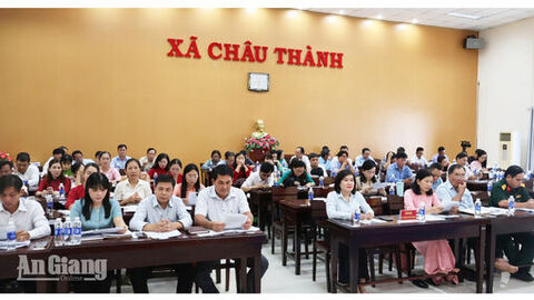 Châu Thành có 267 tác phẩm dự thi chính luận bảo vệ nền tảng tư tưởng của Đảng 