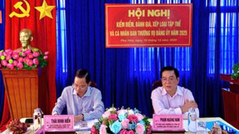 Trưởng ban Tổ chức Tỉnh ủy An Giang dự đánh giá, xếp loại tập thể, cá nhân Ban Thường vụ Đảng ủy xã Phú Hòa