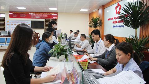 Phường Tân Tiến: Nỗ lực phục vụ người dân, doanh nghiệp