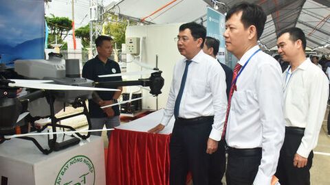 Ứng dụng khoa học, công nghệ vào các ngành, lĩnh vực