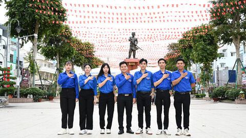 Tuổi trẻ An Giang thực hiện công trình thanh niên “Đường cờ Tổ quốc” 