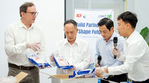 Xuất khẩu cá tra nỗ lực về đích