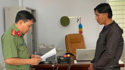 Khởi tố, bắt tạm giam đối tượng có hành vi tổ chức cho người khác xuất cảnh trái phép