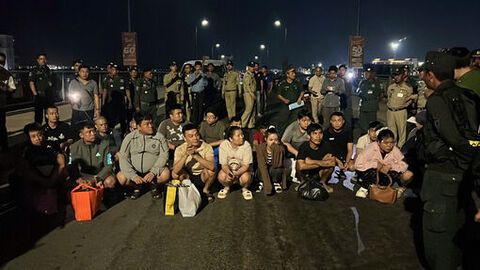 Tiếp nhận 21 công dân Việt Nam do lực lượng Campuchia trao trả