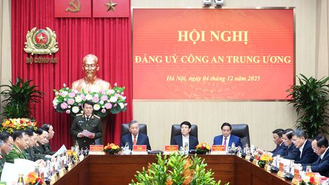 Tập trung xây dựng lực lượng Công an nhân dân cách mạng, chính quy, tinh nhuệ, hiện đại