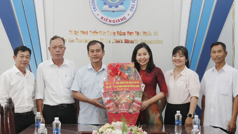 Sở Dân tộc và Tôn giáo tỉnh An Giang chúc Tết cổ truyền Chôl Chnăm Thmây tại 2 xã