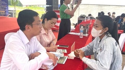 Hơn 300 người lao động tham gia Ngày hội Tư vấn, giới thiệu việc làm tại xã Châu Thành