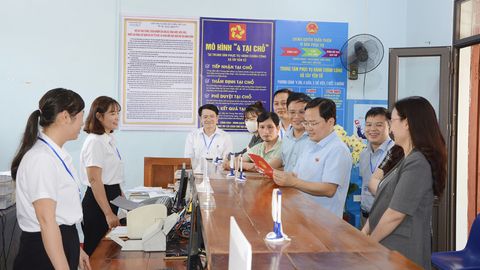 Xây dựng chính quyền điện tử, nâng cao chất lượng phục vụ người dân