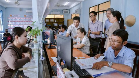 Kiểm tra công tác cải cách hành chính ở xã Kiên Lương và Hòa Điền