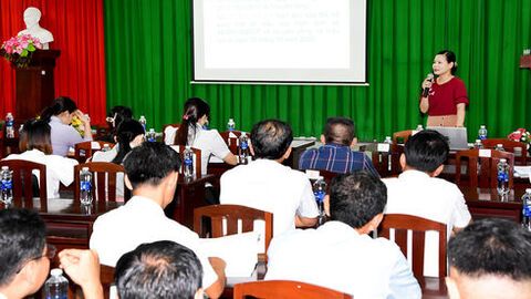 Tập huấn nghiệp vụ, triển khai văn bản mới về chính sách khuyến công năm 2025