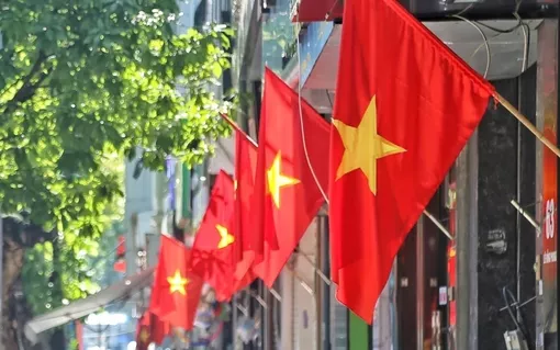 Thông báo treo Quốc kỳ và nghỉ tết dương lịch năm 2026