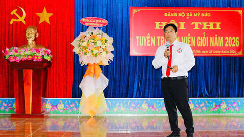 Đưa ý Đảng vào cuộc sống