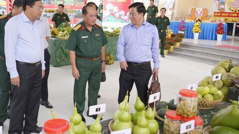 Chủ tịch UBND tỉnh An Giang: "Mỗi người làm một việc tốt, chúng ta có một rừng hoa việc tốt lan tỏa hương thơm"