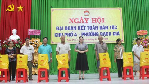 Ngày hội Đại đoàn kết toàn dân tộc ở Khu phố 4, phường Rạch Giá