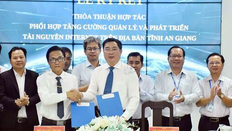 Hợp tác tăng cường quản lý và phát triển tài nguyên internet trên địa bàn tỉnh An Giang