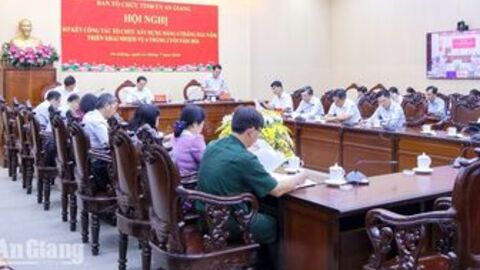 An Giang từng bước đánh giá cán bộ bằng phần mềm KPI, giao biên chế theo cơ chế mở