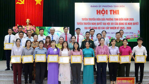 Thí sinh Đoàn Thị Kiều đạt giải nhất Hội thi Tuyên truyền viên giỏi phường Tịnh Biên năm 2026