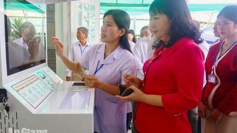 Châu Phú triển khai bệnh án điện tử, đầu tiên ở An Giang