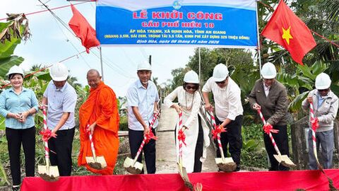 Xã Định Hòa khởi công xây dựng các công trình dân sinh