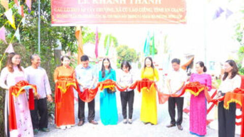 Xã Cù Lao Giêng khánh thành cầu Lò Heo