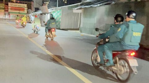 Công an lắng nghe Nhân dân