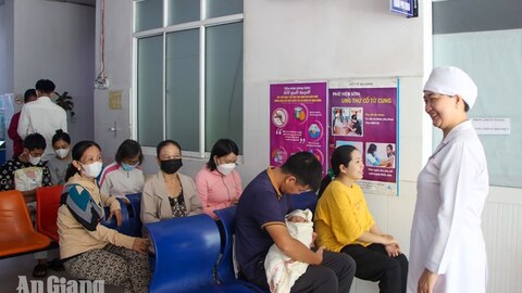 Chuyên mục Dân số và Phát triển:   Hành trình làm mẹ an toàn và bước chuyển trong chăm sóc sức khỏe sinh sản thế hệ trẻ An Giang