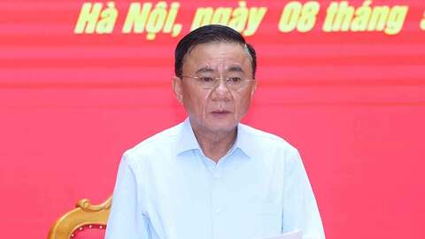 Điều chỉnh phân cấp quản lý cán bộ và danh mục chức danh lãnh đạo một số cơ quan Trung ương