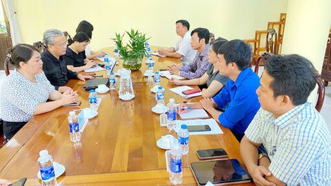 Xã Tri Tôn triển khai mô hình nuôi bò cho thanh niên