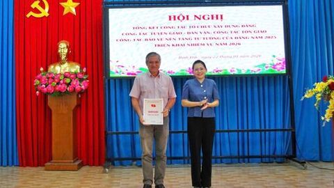 Phường Bình Đức tổng kết công tác Đảng