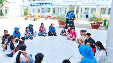 Thanh niên AGU thực hiện hơn 20 hoạt động tình nguyện tại Vĩnh Điều 
