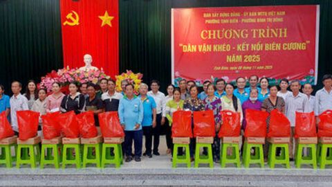 Chương trình “Dân vận khéo - Kết nối biên cương” tại phường Tịnh Biên