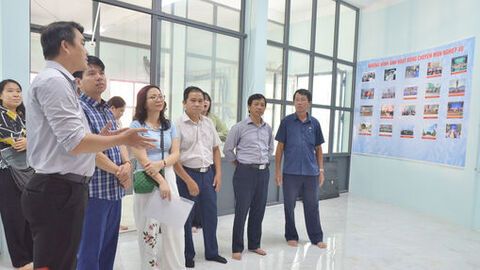 Trường Đào tạo, bồi dưỡng cán bộ khoa học và công nghệ tham quan Báo và Phát thanh - Truyền hình tỉnh An Giang