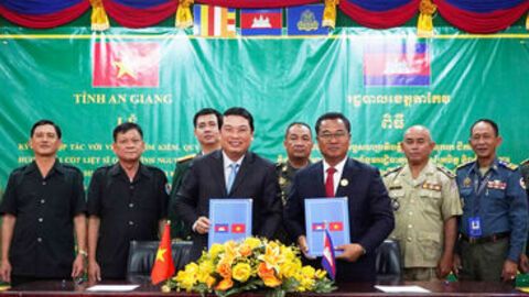 An Giang ký kết với tỉnh Takeo về tìm kiếm, quy tập hài cốt liệt sĩ 