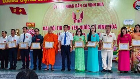 Hai xã Vĩnh Hòa và Bình Thạnh Đông tổ chức Đại hội thi đua yêu nước lần I 