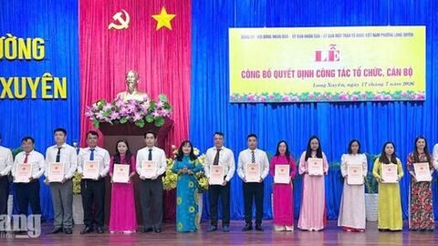 Phường Long Xuyên giảm còn 38 khóm