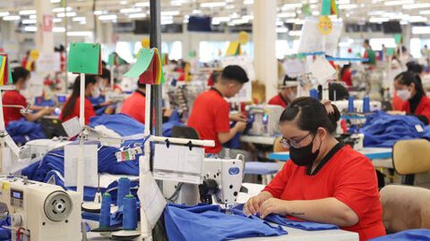 Để lao động nữ yên tâm gắn bó