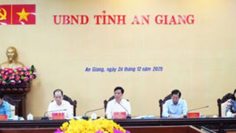 Chủ tịch UBND tỉnh An Giang Hồ Văn Mừng chủ trì cuộc họp chuẩn bị Hội nghị tổng kết công tác năm 2025 